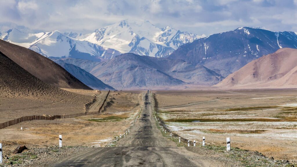 Kirgizsko, Tadžikistan – Pamir Highway