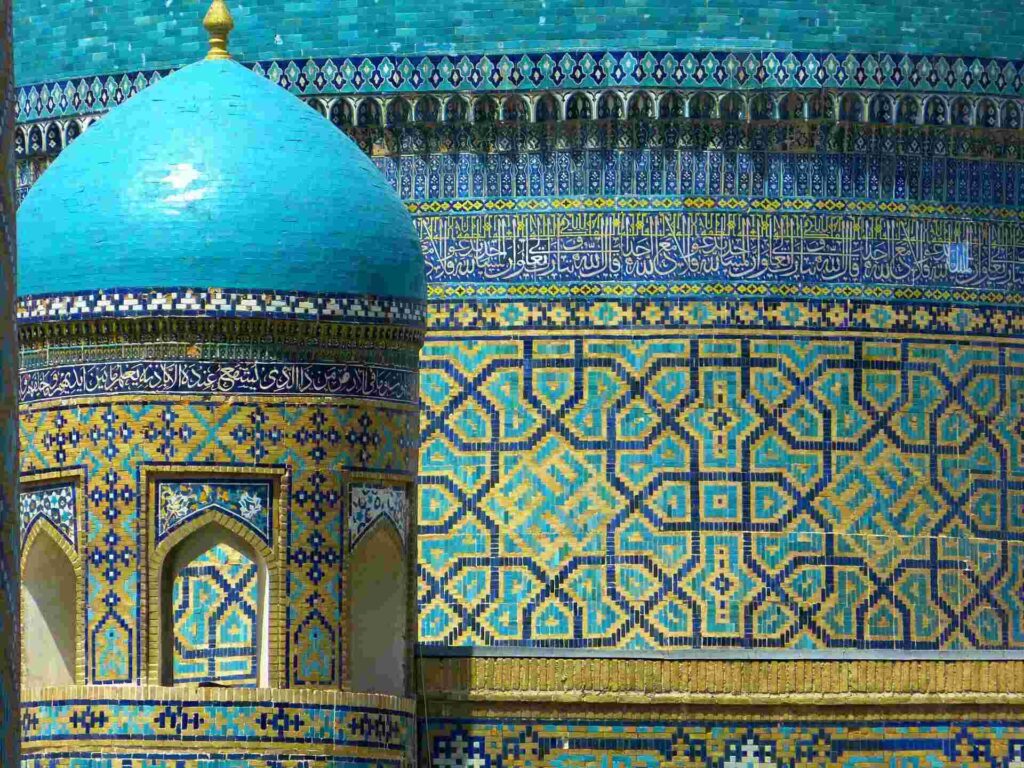 Uzbekistan – mestá hodvábnej cesty a Aralské more